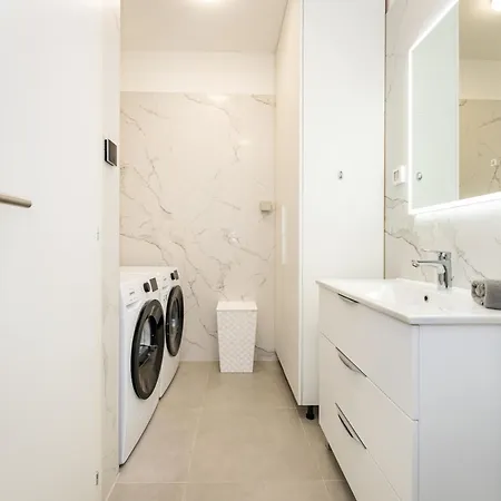 Solace Horizon Apartment